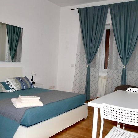 Hotel Locazione Turistica Paolucci à Rome Extérieur photo